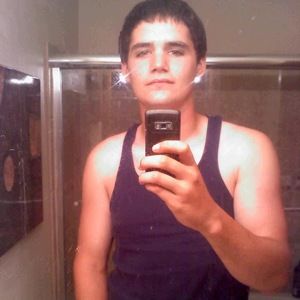 Meet your Posher, Dustin